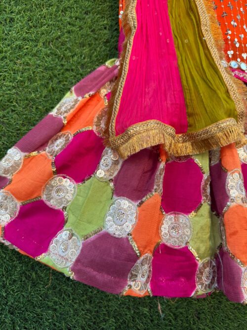 Mehndi set Orange and multi
